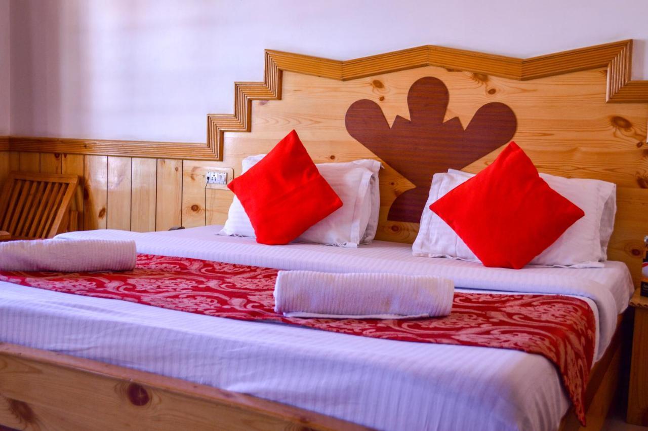Tourist Nest Old Manali Hotell Eksteriør bilde